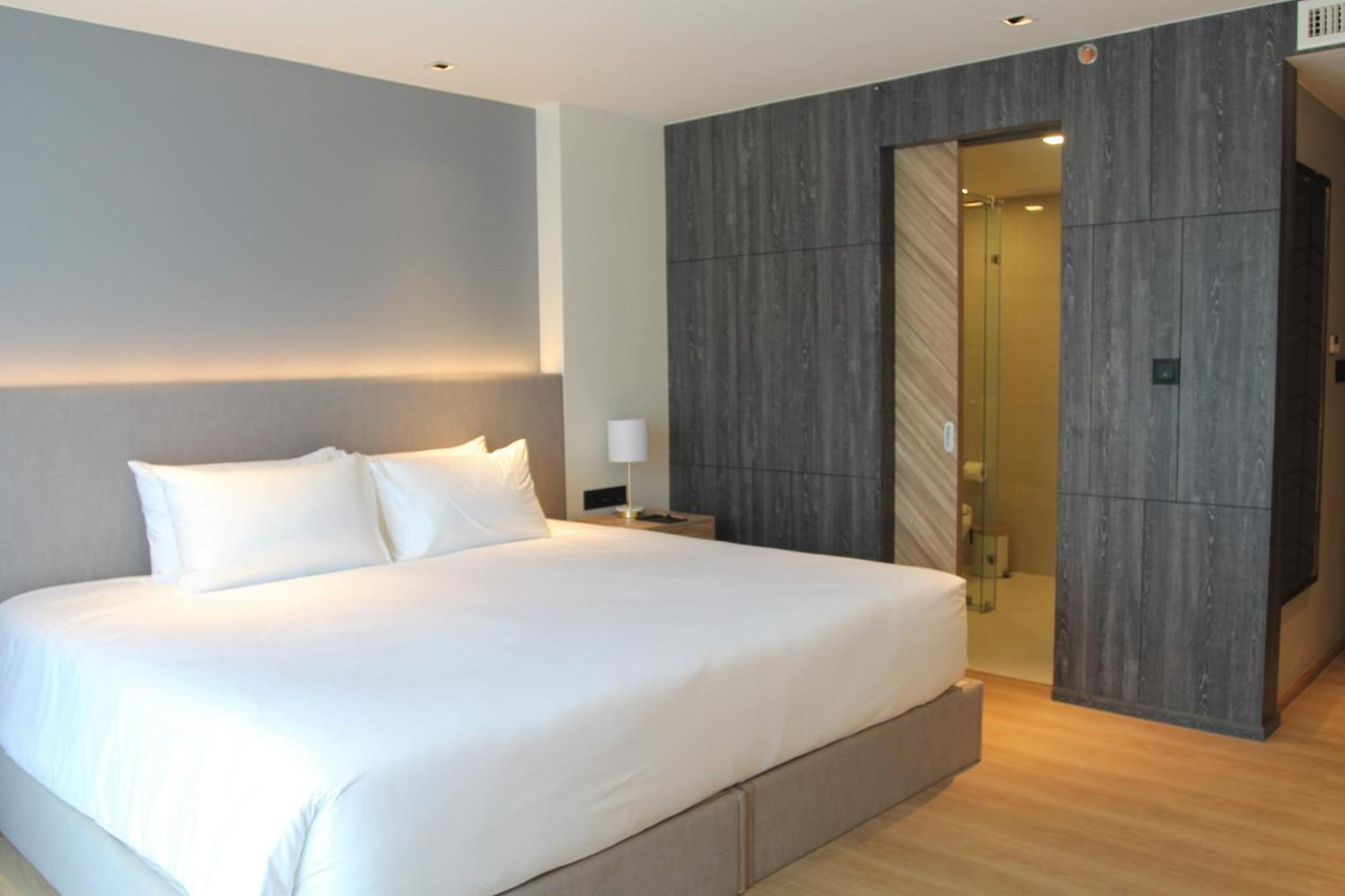 Wyndham La Vita Rawai Phuket Exterior foto